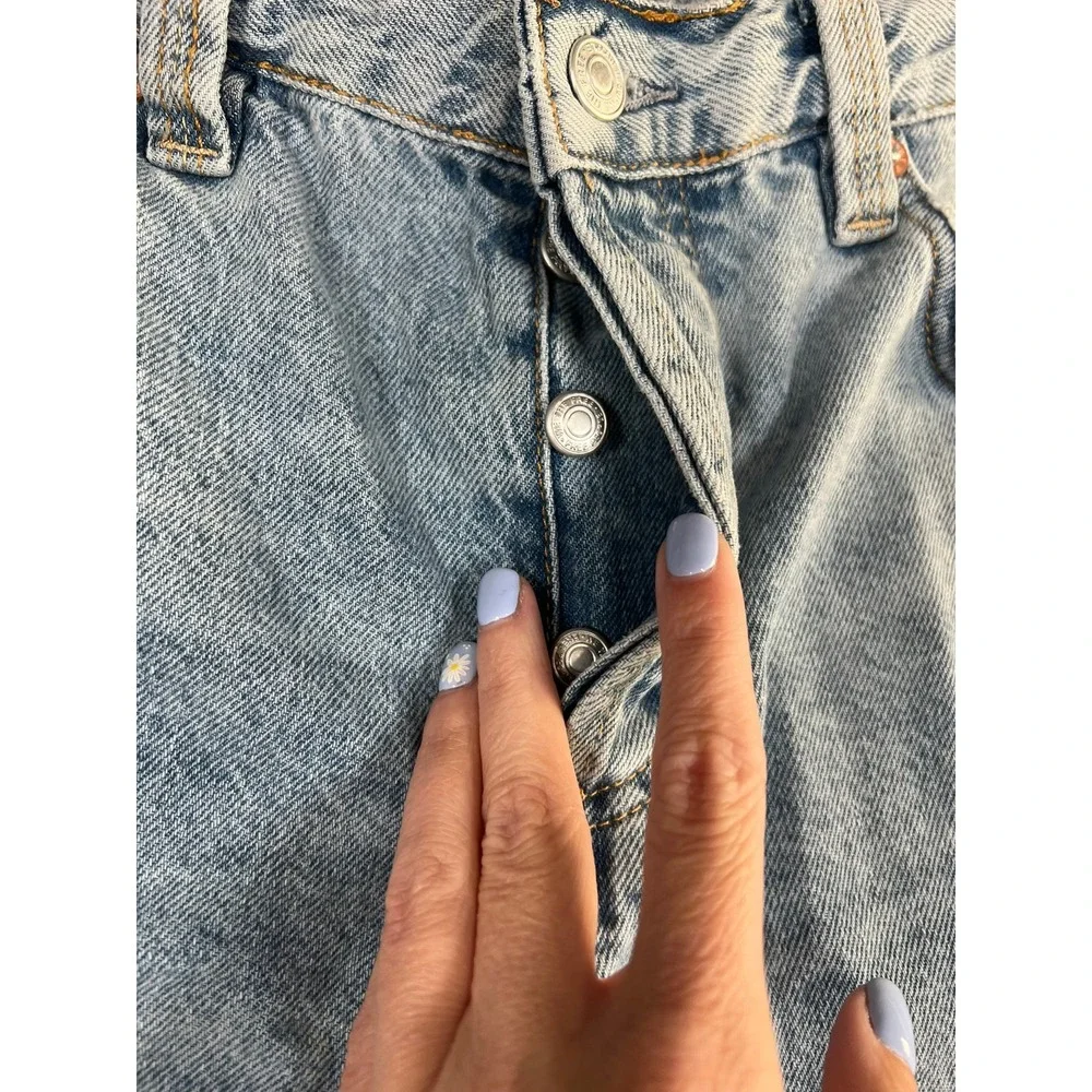 We The Free Curvy Siren Low Rise Straight Leg Jeans Light Wash Blue‎ Size 30